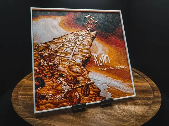 HueForge model: Korn – Follow The Leader (Album Art - HueForge) by HugheCraft