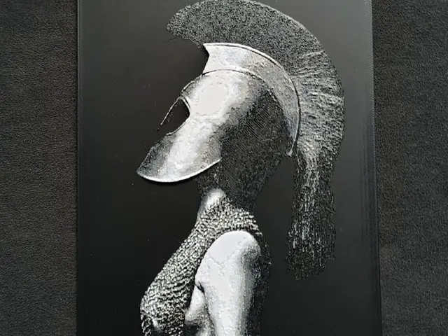 Spartan [girl] HueForge