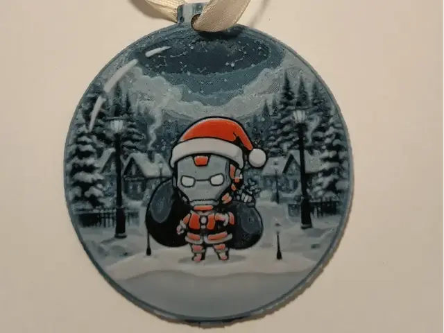HueForge model: Christmas ornament hueforge Ironman by 3DNesy