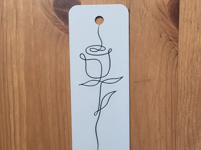 HueForge model: Rose Bookmark by Morganja