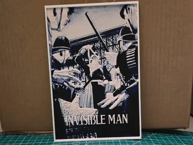 HueForge model: The Invisible Man Movie Poster - Hueforge Art by Lumpy3D
