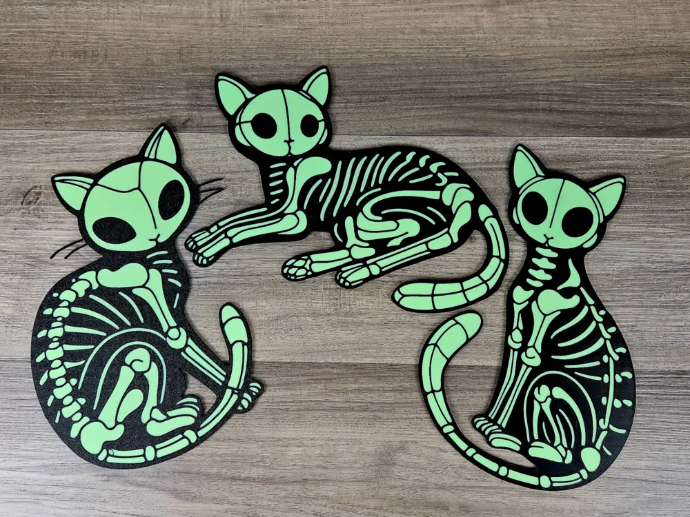 More Skelekittens! by BusyKikiBee HueForge model: More Skelekittens! by BusyKikiBee