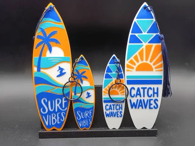 HueForge model: Surfboard Bookmark or Keychain by 3djd