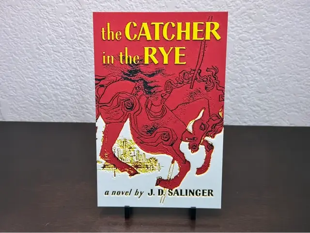 Catcher in the Rye - Classic Book Cover Hueforge
