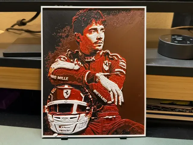 HueForge model: Charles Leclerc F1 HueForge by liv_3d