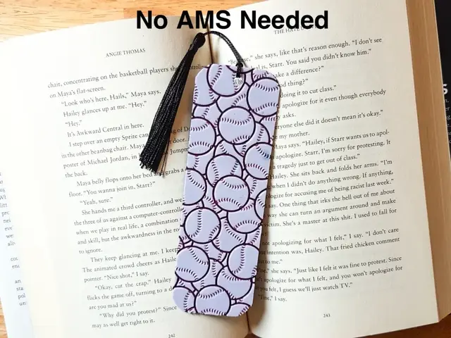 HueForge model: Bookmark, Baseball. Hueforge by Dame Jo