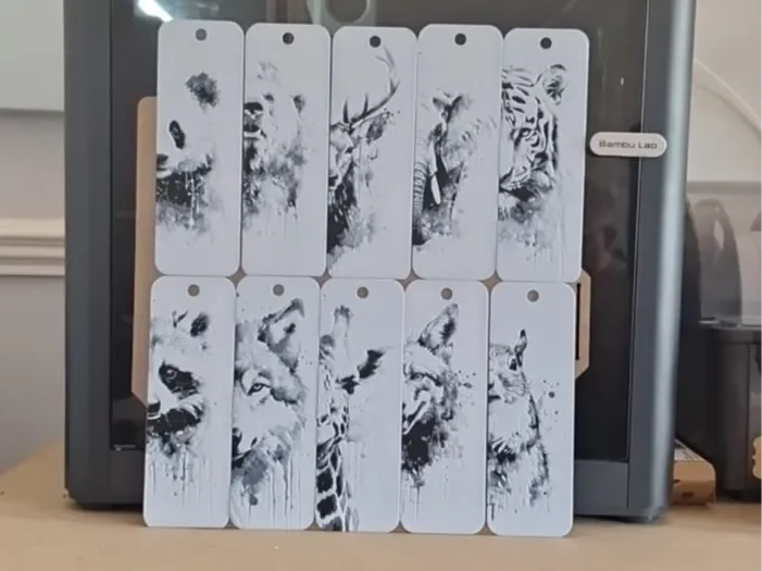 Black and white Animal Bookmarks SET OF 10 V2 by 3dGlow HueForge model: Black and white Animal Bookmarks SET OF 10 V2 by 3dGlow