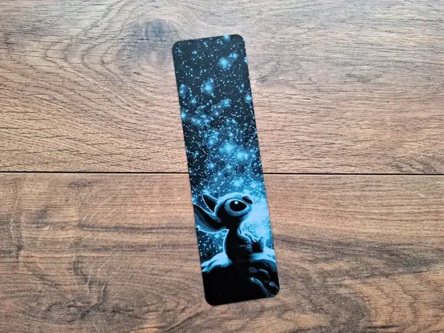 Stich and stars bookmark - hueforge