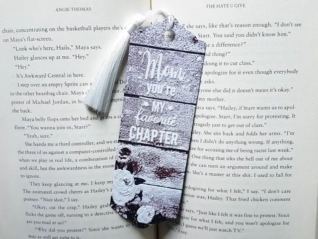 HueForge model: Bookmark, Mother's day, Mom Love by Dame Jo
