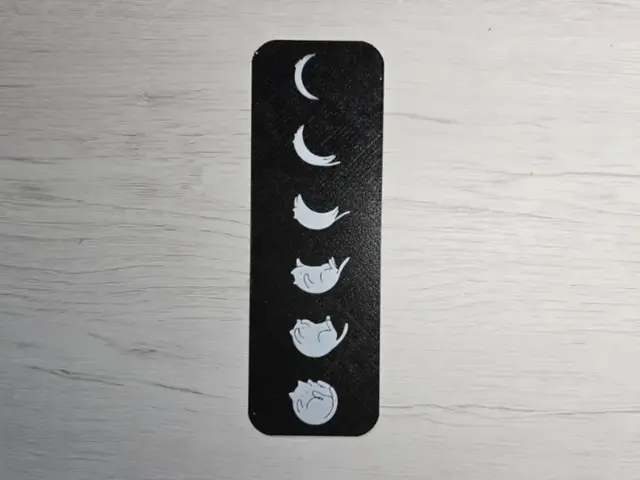 HueForge model: Cat Moon Bookmark by Atrus Design