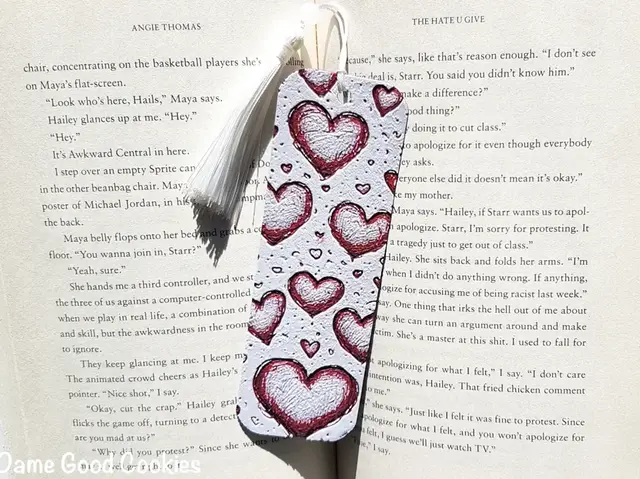 HueForge model: Bookmark, Heart Doodles by Dame Jo
