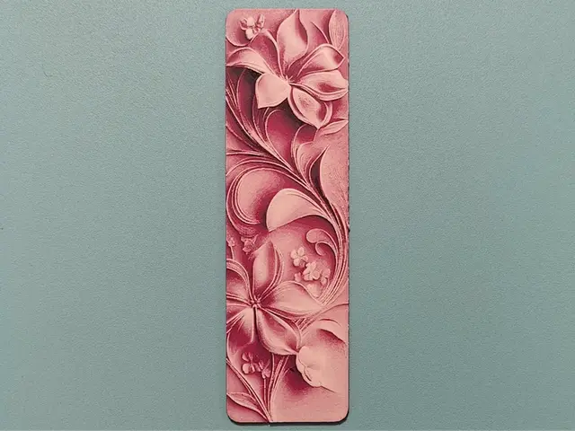 HueForge model: Summer Floral Bookmark - Hueforge by Sarge