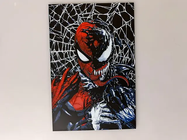 HueForge model: Spiderman and Venom Symbiote by 3djd