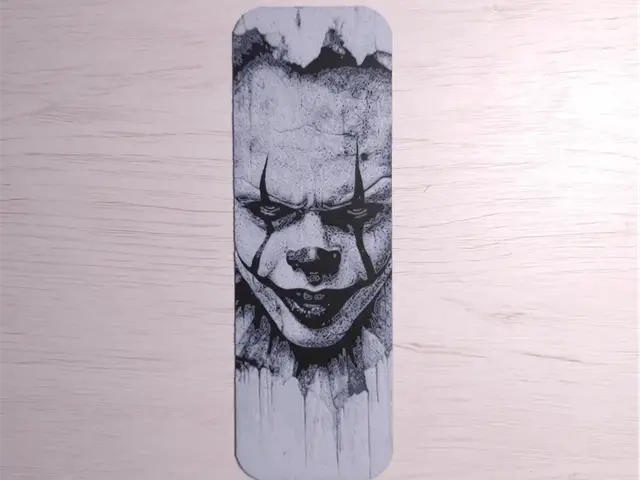 HueForge model: Pennywise Bookmark by Atrus Design