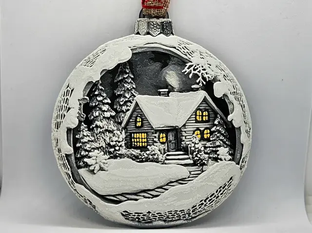 HueForge model: Winter Haven - Christmas Bauble Ornament by C3D