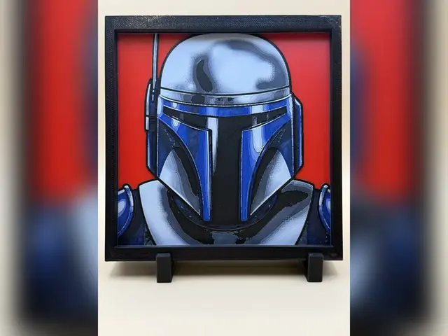 Mandalorian Helmet HueForge Print