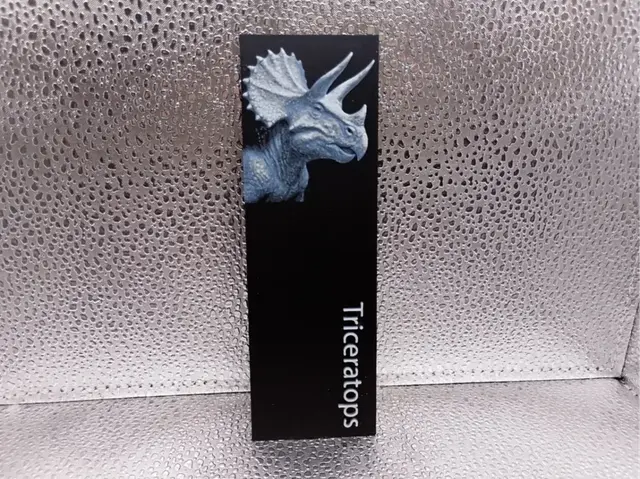 HueForge model: Triceratops Bookmark hueforge by Borishotch Industries
