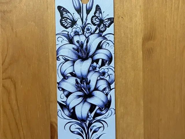 HueForge model: lilies and butterflies bookmark by Morganja