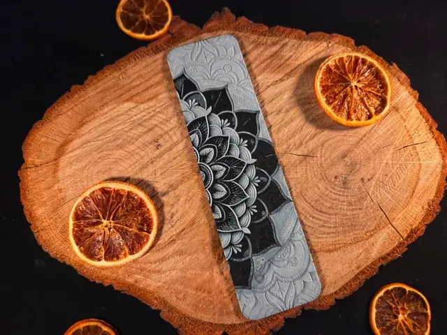 HueForge model: Mandala ornament bookmark by EternalDesigns3D