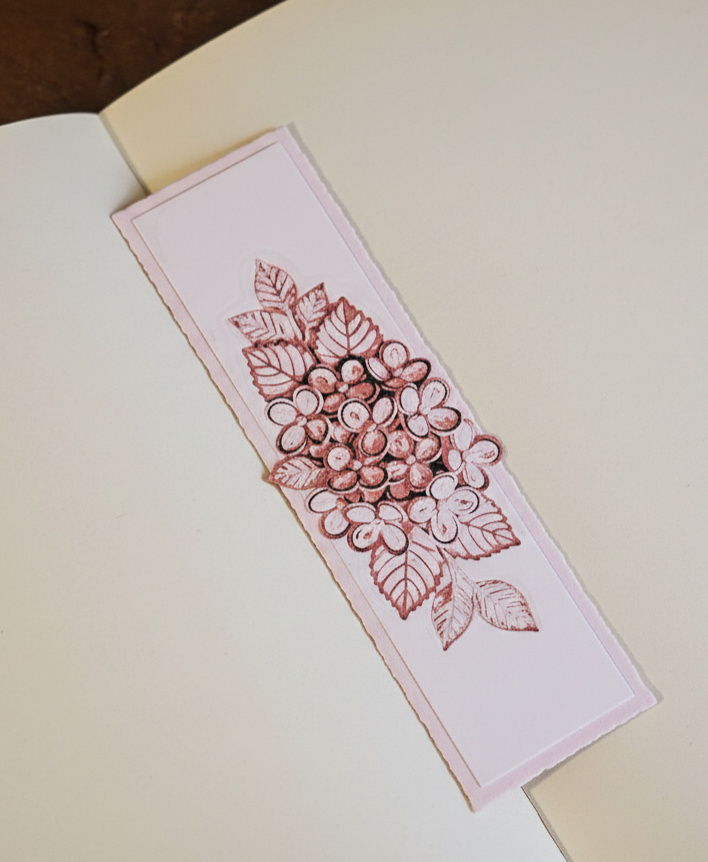 Floral Bookmark 3 - Hueforge - 4 colors by doodleddigital HueForge model: Floral Bookmark 3 - Hueforge - 4 colors by doodleddigital