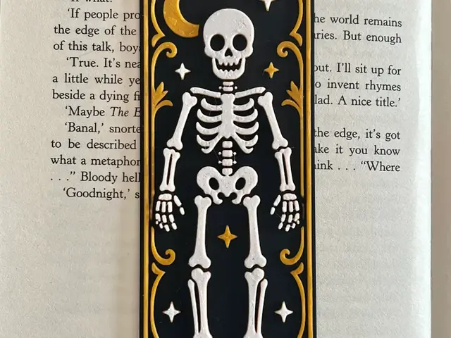 HueForge model: Skeleton Bookmark by HexarHaus