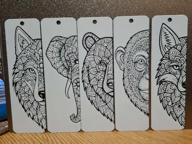 HueForge model: Mandala Animal Bookmarks - Set of 5 - 2 colours by 3dGlow