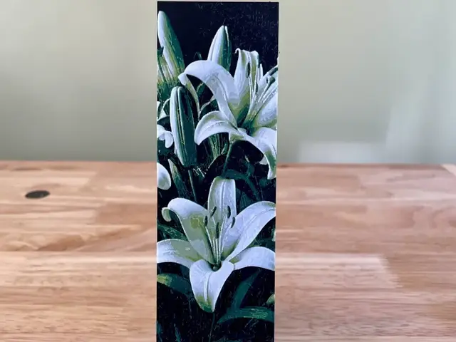 HueForge model: Easter Lily Bookmark by 3D_Forged