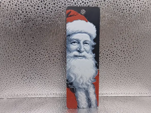 Father Christmas Bookmark - HueForge