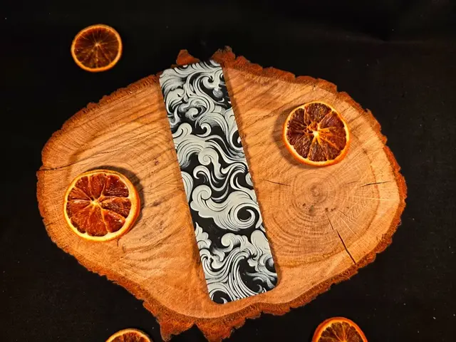 HueForge model: Clouds pattern bookmark - hueforge by EternalDesigns3D