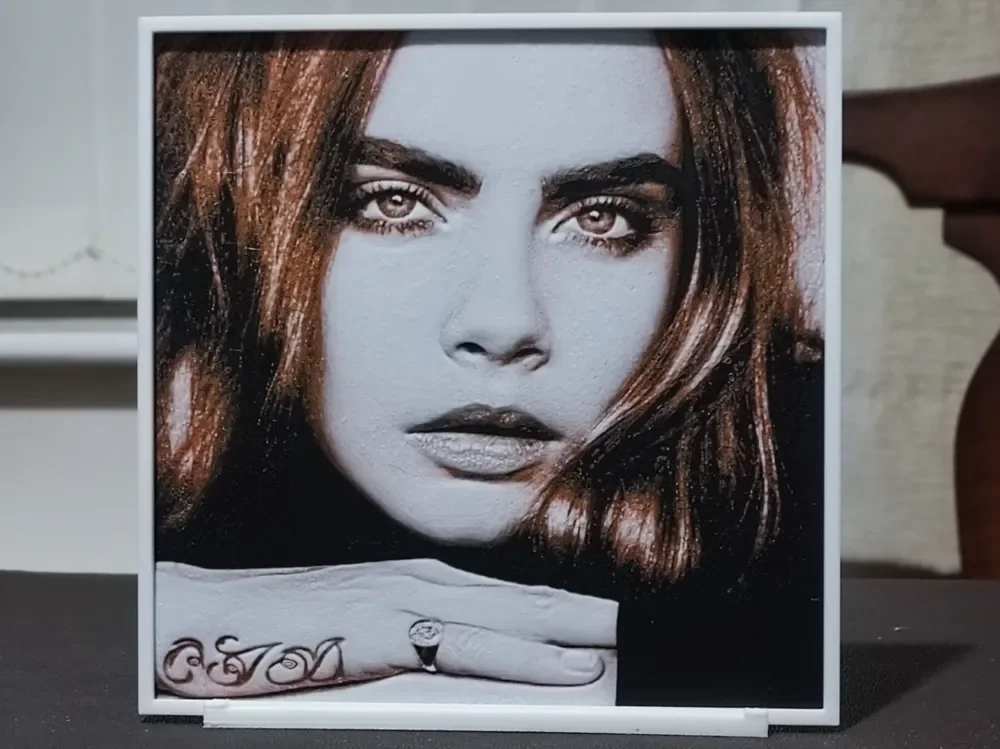 Cara Delevingne (Improved) - HueForge 3 Color by BoDad HueForge model: Cara Delevingne (Improved) - HueForge 3 Color by BoDad
