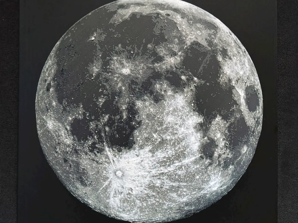 Just Moon HueForge by fD.667 HueForge model: Just Moon HueForge by fD.667