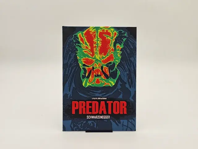 HueForge model: Predator Poster Hueforge by Loki
