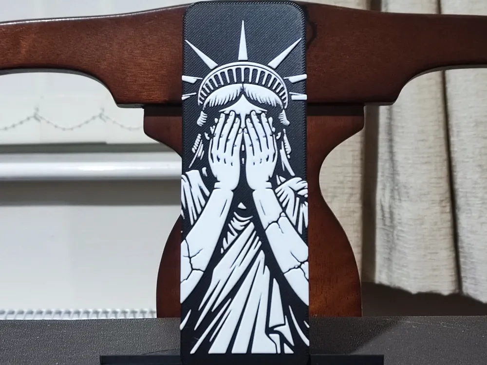 Liberty Weeps Bookmark - 2 Color by BoDad HueForge model: Liberty Weeps Bookmark - 2 Color by BoDad