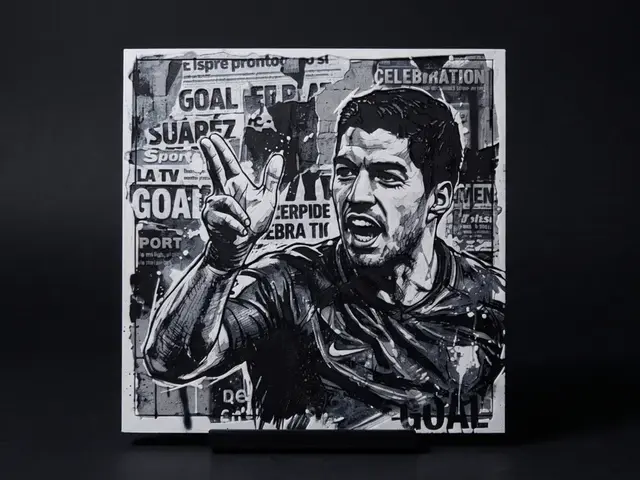 HueForge model: Luis Suarez Pistols - Football Wall Art by LED