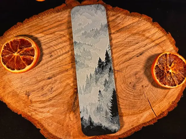 HueForge model: Where the Forest Fades bookmark by EternalDesigns3D