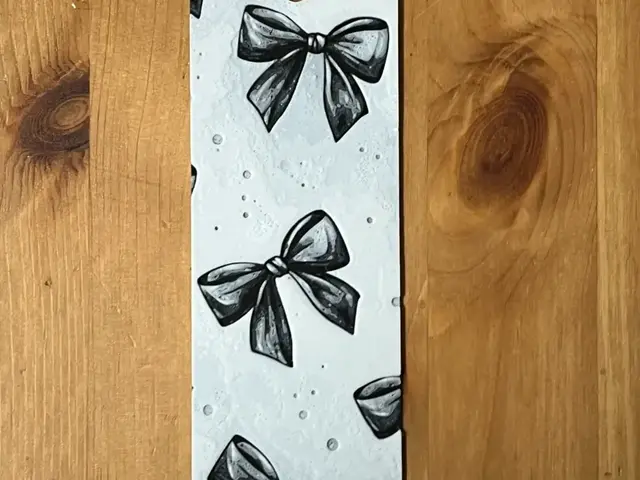 HueForge model: bow bookmark by Morganja