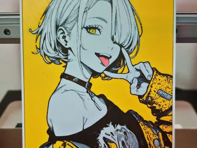 Anime girl hueforge