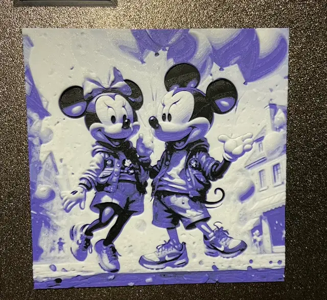 HueForge model: Minnie and Mickey Wearing Nike by Morganja