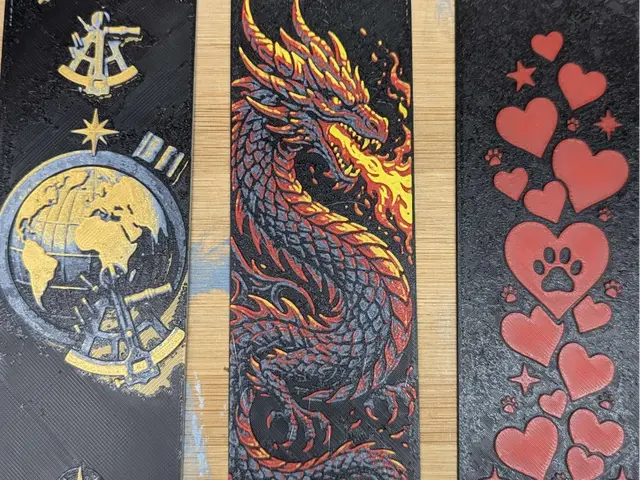 HueForge model: Dragon Heart Bookmarks and Navigation by ZombiePaint3D