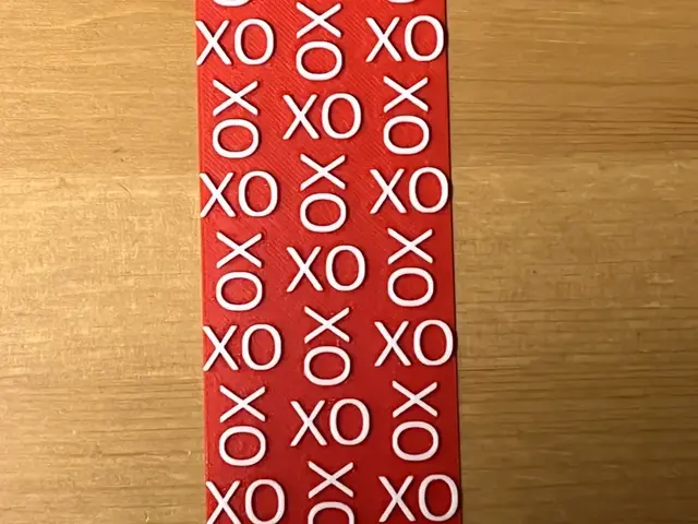 HueForge model: xo bookmark by Morganja