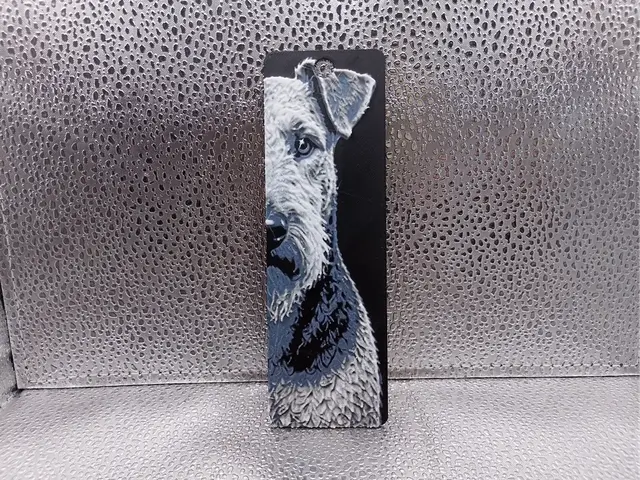 HueForge model: Airedale Terrier Bookmark – Hueforge by Borishotch Industries