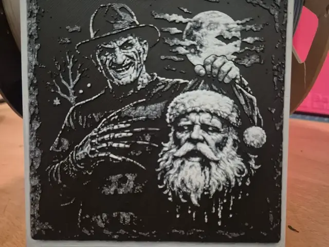 HueForge model: freddy santa hueforge by Buntsta