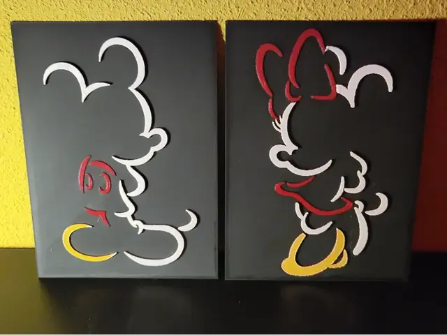 Hueforge - Mickey & Minnie (Colorful Silhouette)