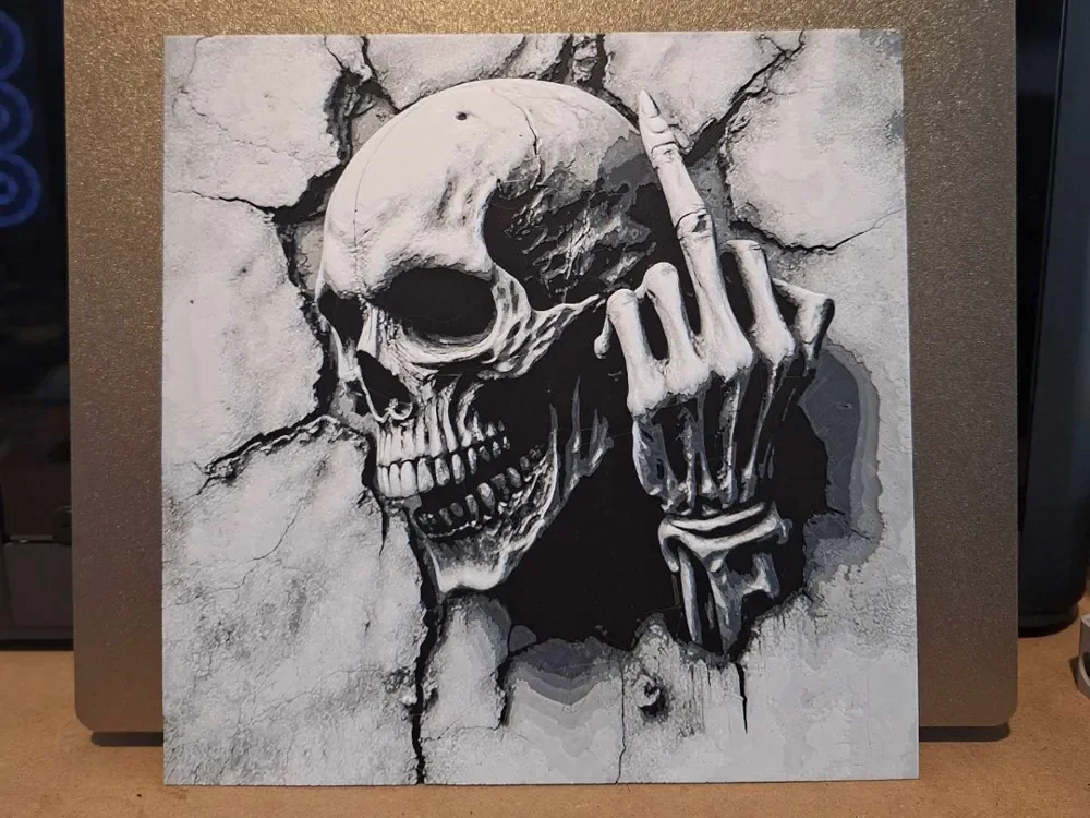 Middle finger to the world - skull hueforge by 3dGlow HueForge model: Middle finger to the world - skull hueforge by 3dGlow