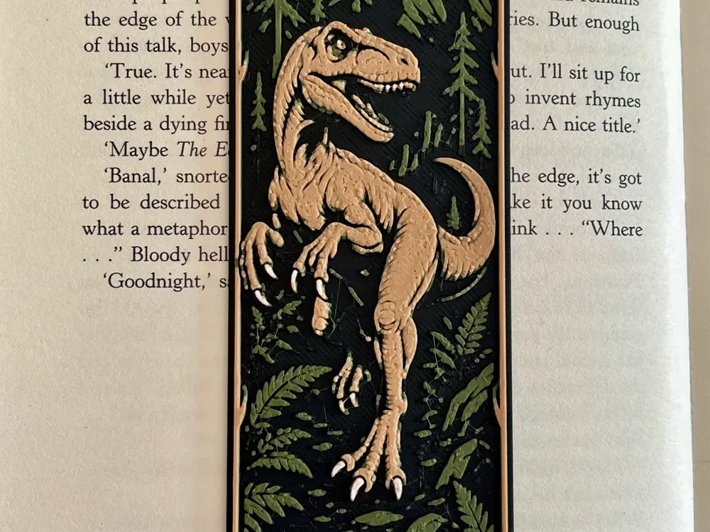 Velociraptor Bookmark by HexarHaus HueForge model: Velociraptor Bookmark by HexarHaus