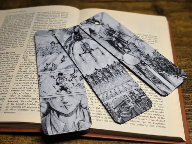 HueForge model: Attack On Titan Bookmarks - Set of 3 by N0vA Designs