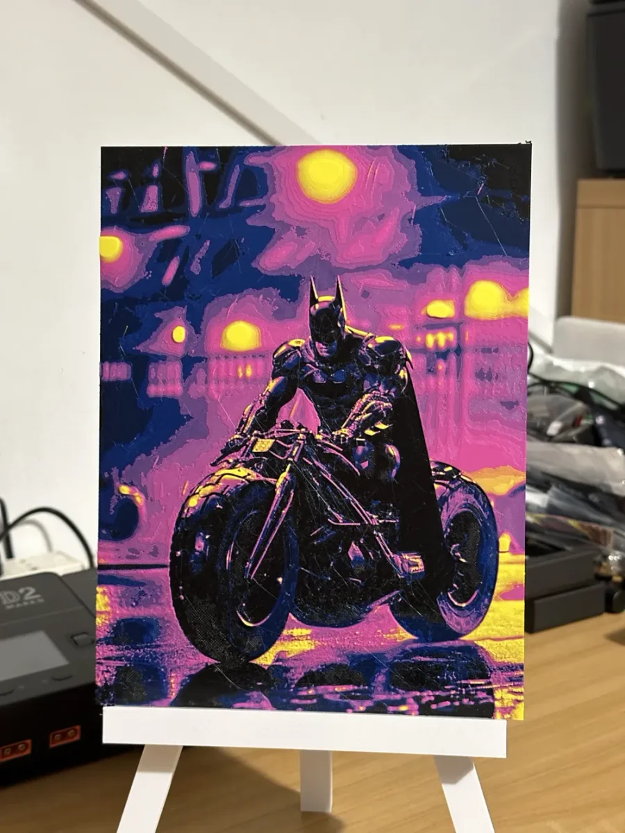 Batman HueForge AMS by enricoRE HueForge model: Batman HueForge AMS by enricoRE