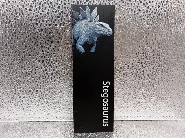 HueForge model: Stegosaurus Bookmark hueforge by Borishotch Industries