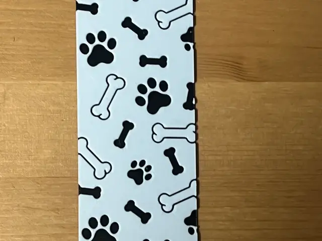 HueForge model: Paw And Bone bookmark by Morganja