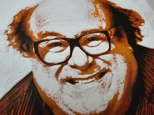 HueForge model: Danny DeVito - Hueforge by Lumpy3D